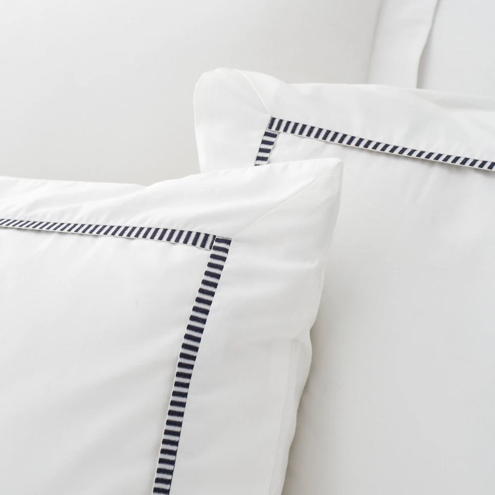 Bianca Contrast Trim Duvet Set | White & Black
