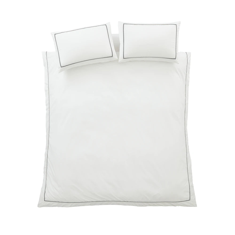 Bianca Contrast Trim Duvet Set | White & Black