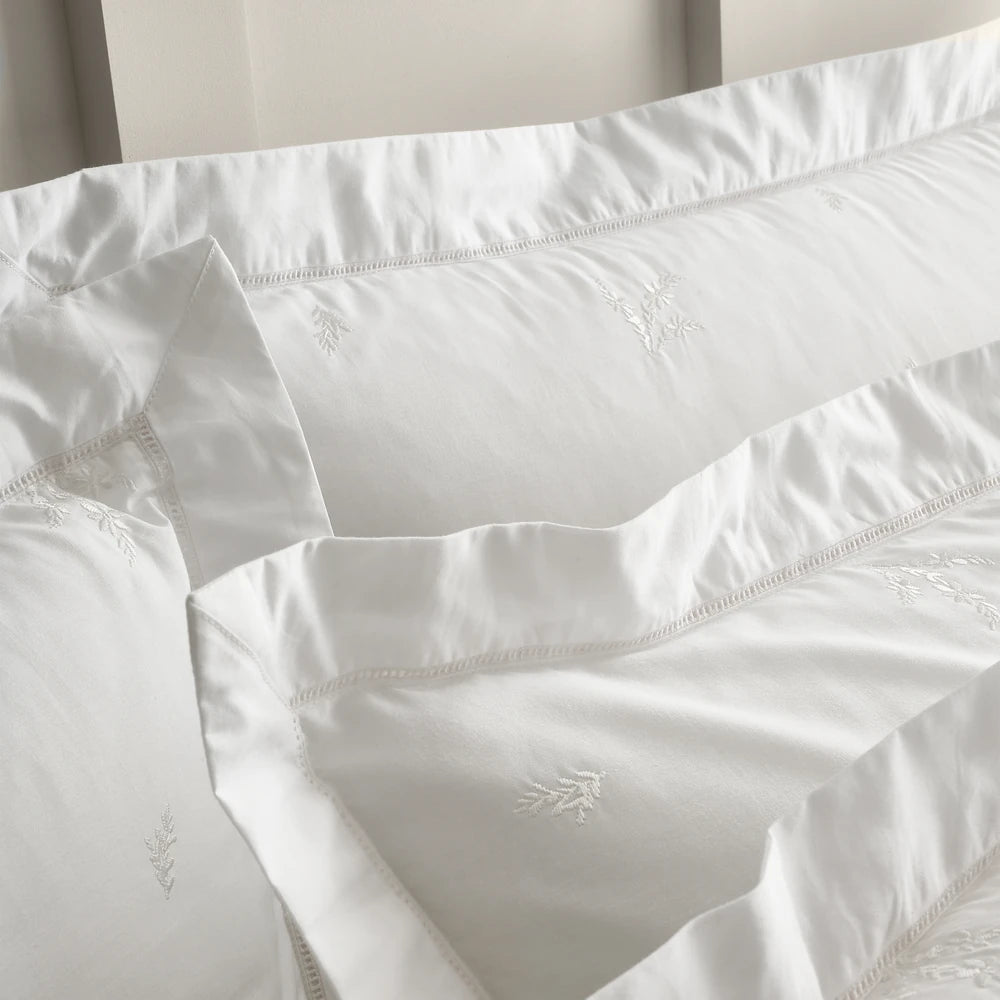 Bianca Lottie Embroidery Oxford Pillowcase