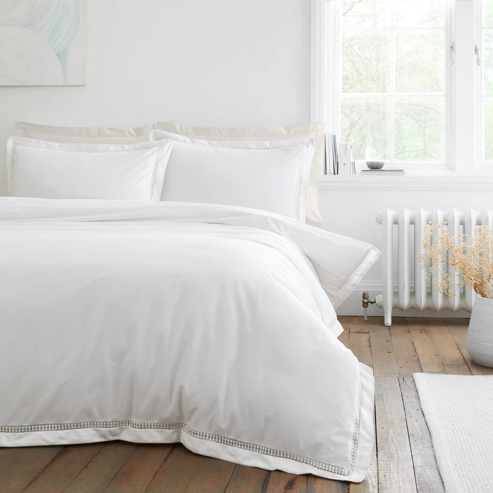 Bianca Oxford Lace Trim Duvet Set | White