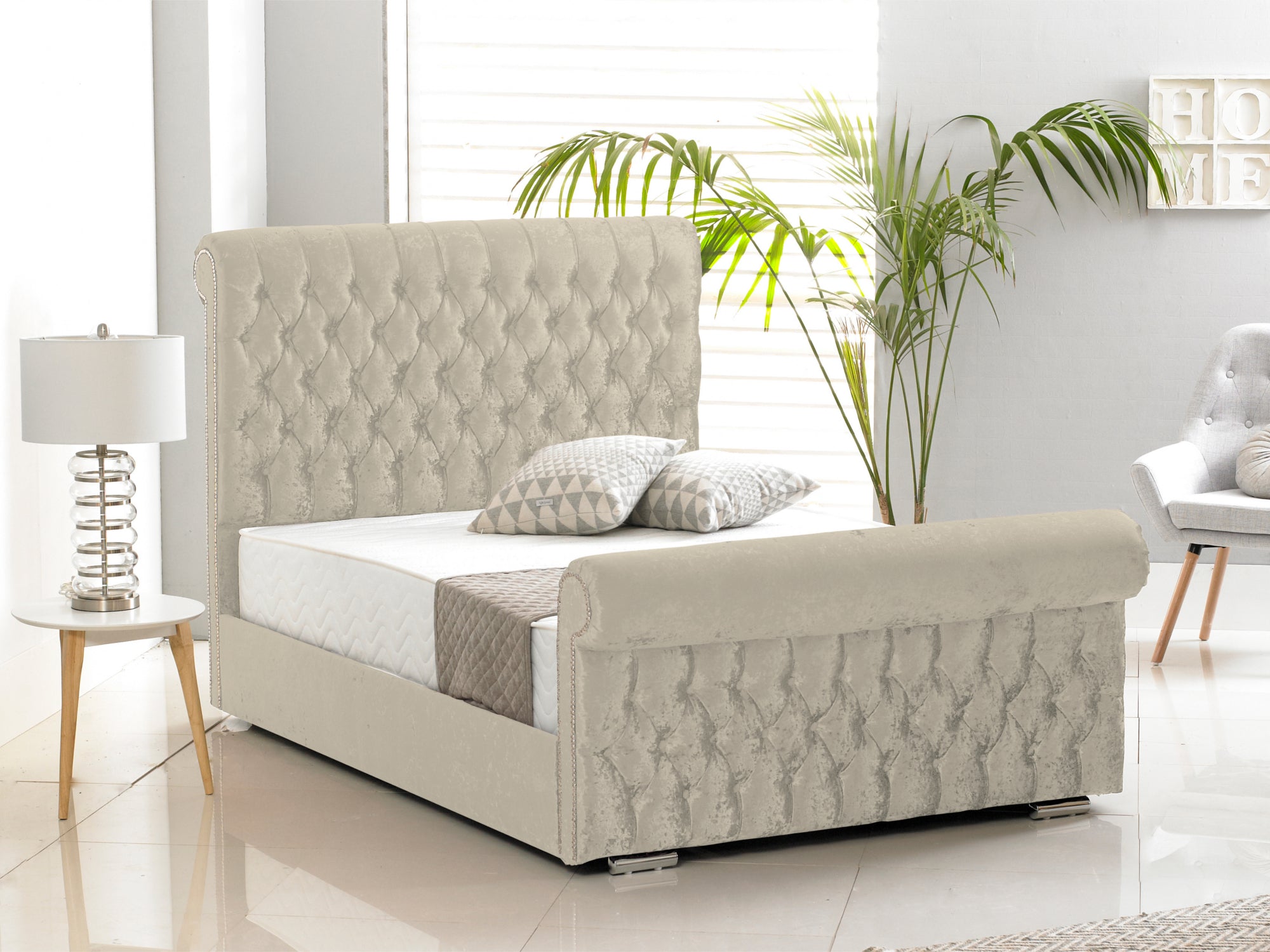 Cream crushed velvet bed deals