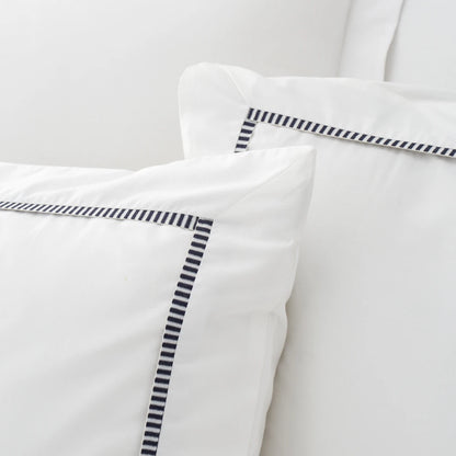 Bianca Contrast Trim Duvet Set | White & Black