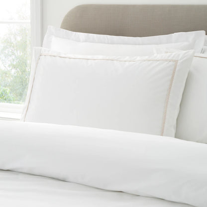 Bianca Contrast Trim Duvet Set | White & Natural