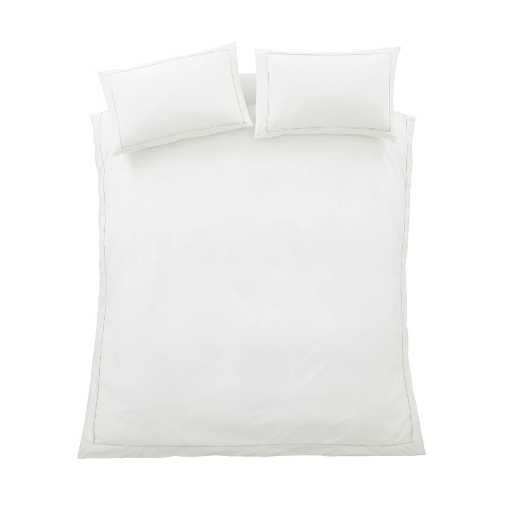 Bianca Contrast Trim Duvet Set | White & Natural