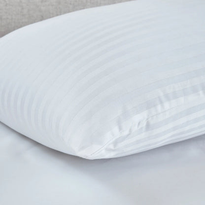 Catherine Lansfield Hotel 300 Thread Count Pillow