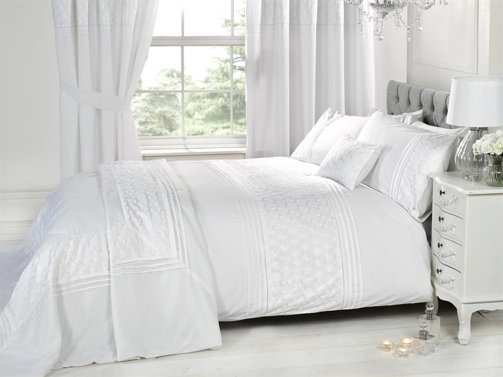 Everdean Luxury Bedding Set White