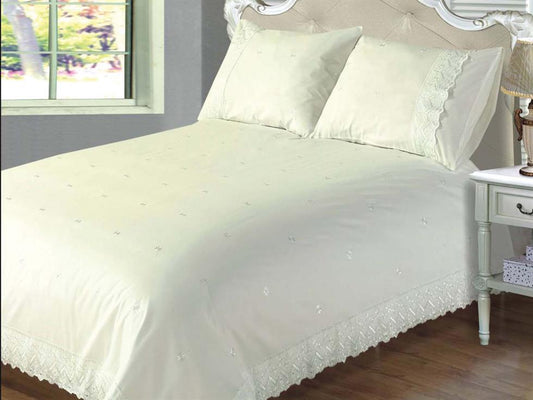 Victoria Luxury Bedding Set Cream