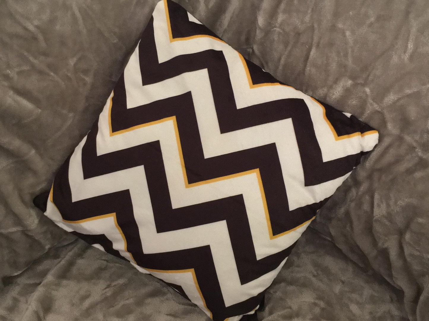 Zig Zag Home Reversible Cushion Cover Multi