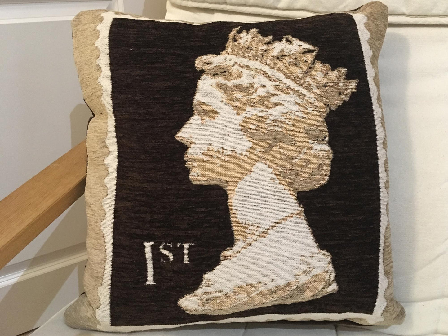 Stamp Cushion Cover Chocolate
