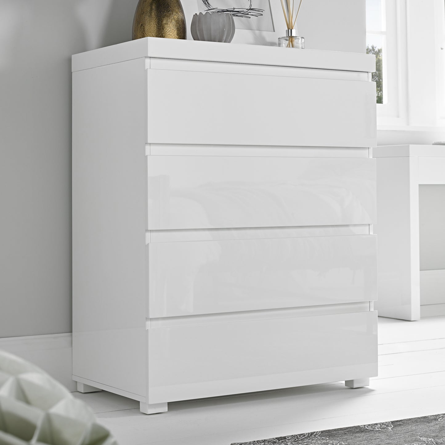 Puro Bedroom Furniture in White Gloss