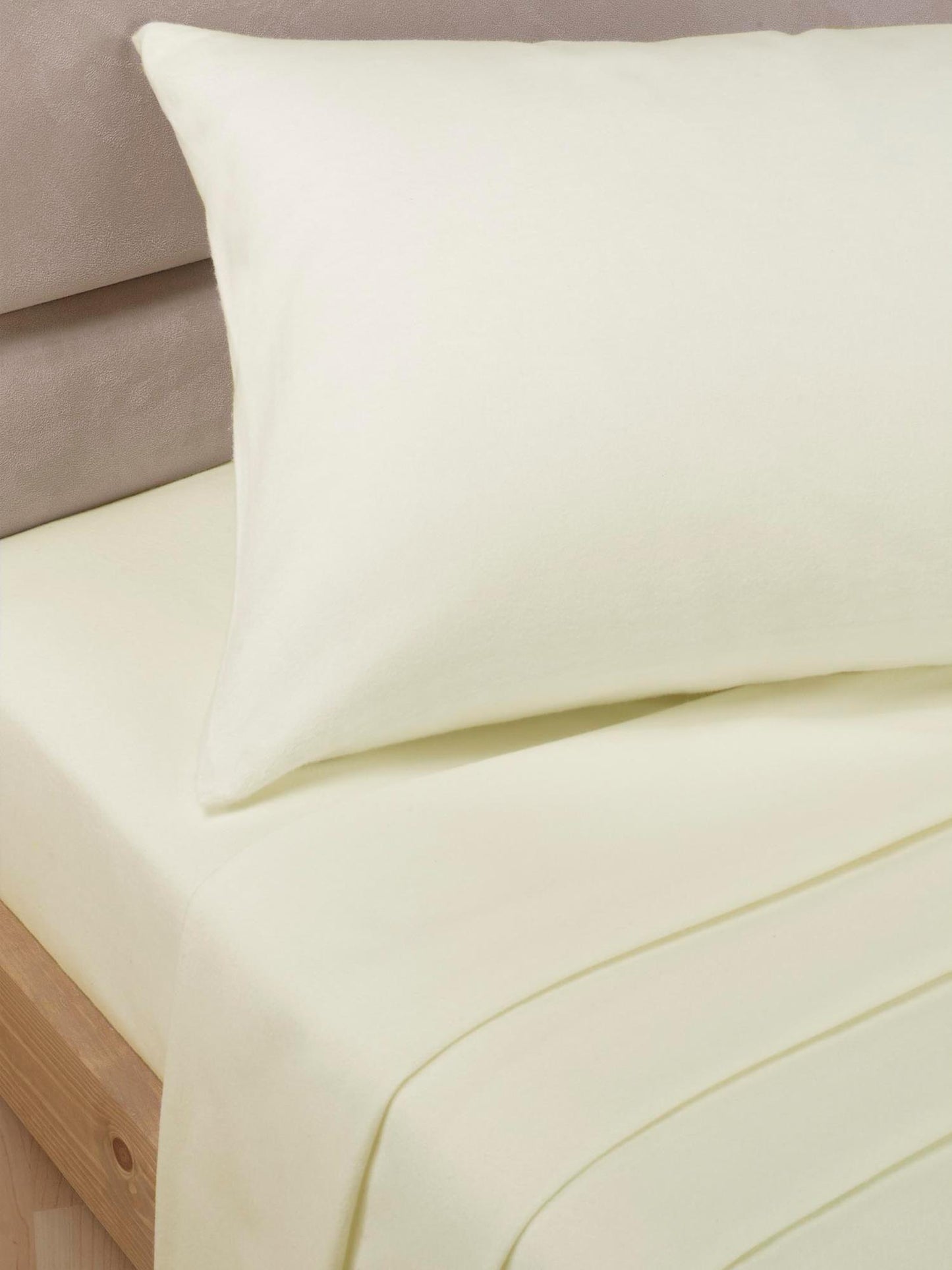 Percale Luxury Fitted Sheet Ivory