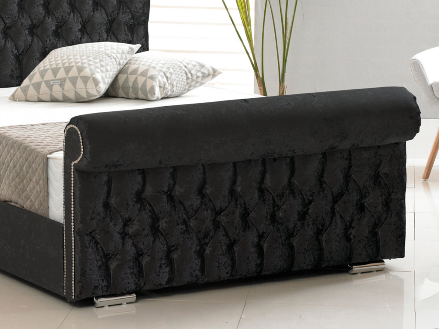 Buckingham Luxury Bed Frame in Crushed Velvet Black
