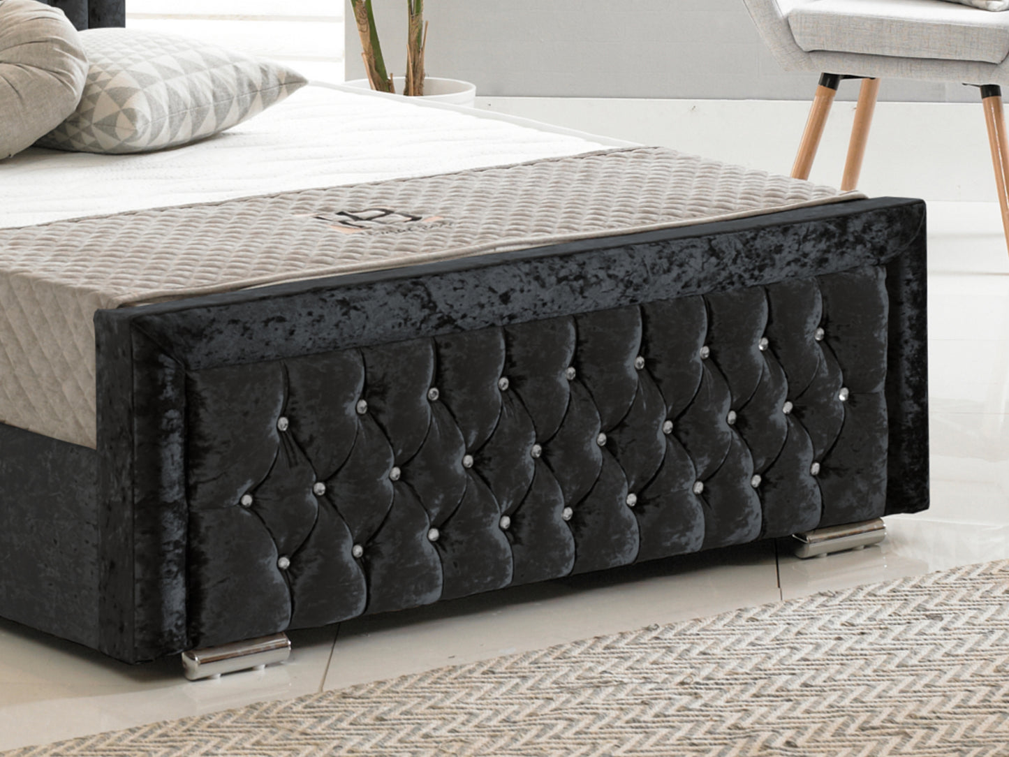 Sandringham Luxury Bed Frame in Crushed Velvet Black